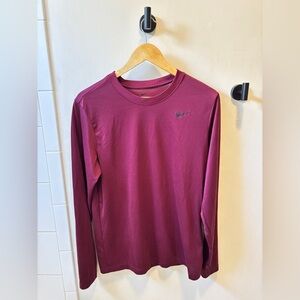 NIKE dri fit long sleeve shirt men’s medium burgundy